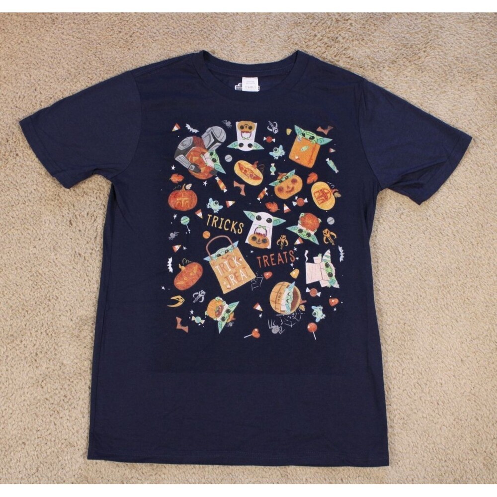 Star Wars The Mandalorian Halloween Collage Graphic Tee T-Shirt (YL) Navy